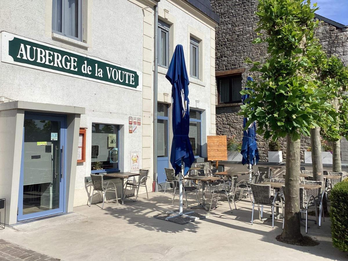 Auberge De La Voute Chooz Exterior photo
